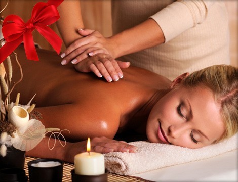 In centro! 3 massaggi da 45 minuti a scelta tra: rilassante, decontratturante, sportivo e drenante! Offerta da non perdere!