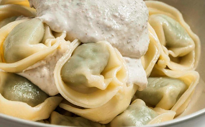 Menu' di terra!  Antica Trattoria Barisone a Sestri Ponente Primo Secondo, dolce, acqua, calice di vino e coperti inclusi! Coupon utilizzabile sia a pranzo che cena!