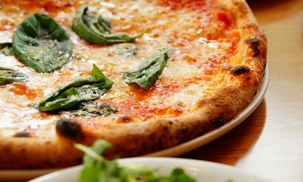  A Marassi Nuova Apertura! Da Zia Ma' trattoria popolare! Menu' pizza per 2 persone: 2 Pizze a scelta dal menu', bevanda alcolica  o analcolica, dolce a scelta coperto e caffè! Dove il gusto incontra il risparmio!