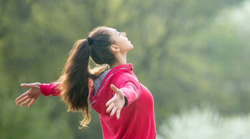 Novità Aperto ad Agosto! 4 lezioni individuali di hatha yoga, risveglio muscolare e respirazione nella centralissima Piazza Colombo da Pf Progetto Benessere!