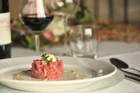 Ca' San Sebastiano Wine Resort&Spa  a Camino menu' di terra per 2 persone . Coupon valido fino al 30 giugno 2022 sia a pranzo che cena!