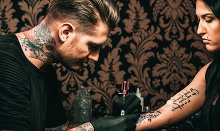 Novità! Tatuaggio 5x5  in bianco e nero a Cornigliano da Studio 92!