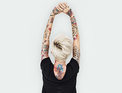 Novità Speciale San Valentino! Tatuaggio 5x5  in bianco e nero di coppia a Cornigliano da Studio 92!